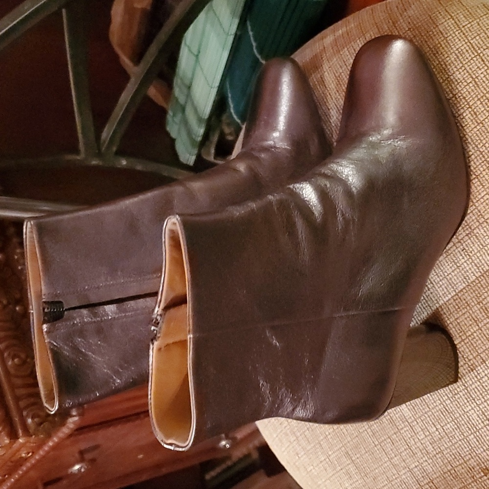 Nib $725 Clergerie boots